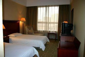 Henan Textile Hotel Женгжо Екстериор снимка